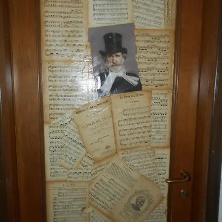 Opera Prima בית הארחה ברגמו